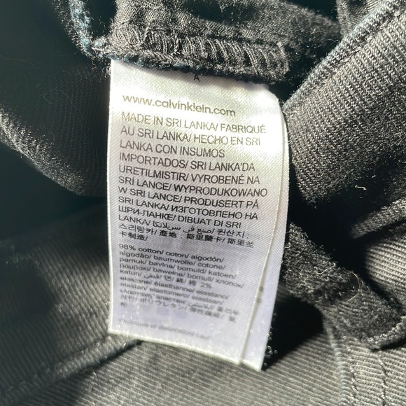 Button fly black denim skirt - Picture 9 of 10